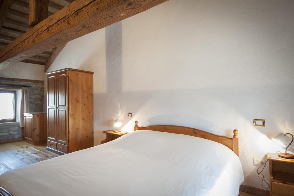 Agriturismo Sant'Egidio อากวีเลยา ภายนอก รูปภาพ